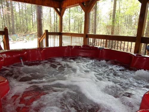 Red Dirt Lodge Broken Bow Cabin