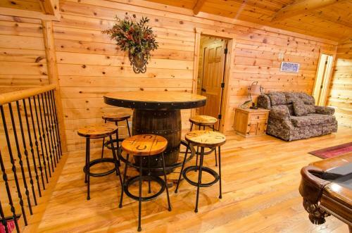 Big Bass Lodge Broken Bow Cabin