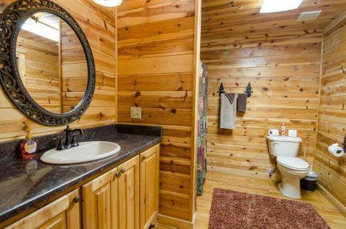 Big Bass Lodge Broken Bow Cabin