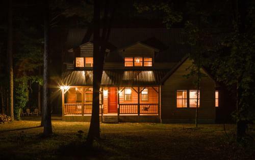 Woodcreek Lodge Broken Bow Cabin