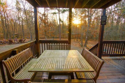 Winding Creek Lodge Broken Bow Cabin