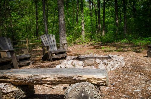 Finchs Nest Cabin Broken Bow Cabin
