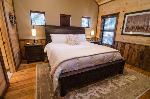 Highland Ridge Broken Bow Cabin