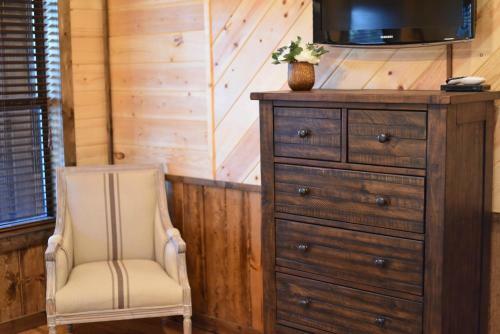 Highland Ridge Broken Bow Cabin