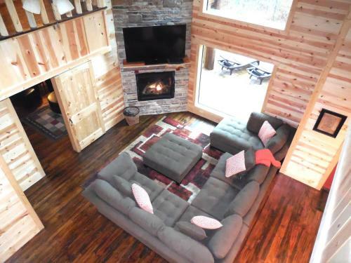Trout Creek Lodge Broken Bow Cabin