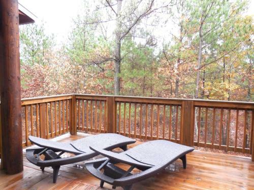 Trout Creek Lodge Broken Bow Cabin