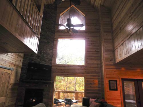 Trout Creek Lodge Broken Bow Cabin