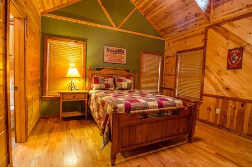 Mountain Breeze Cabin Broken Bow Cabin
