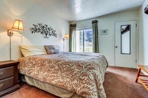 Brianwood Condos