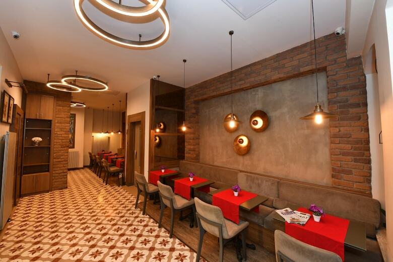 The Pera Hotel