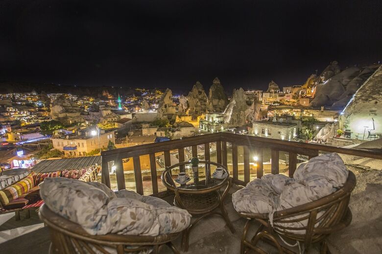 Hotel Cave Life Pension