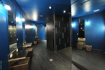 Hotel �telia