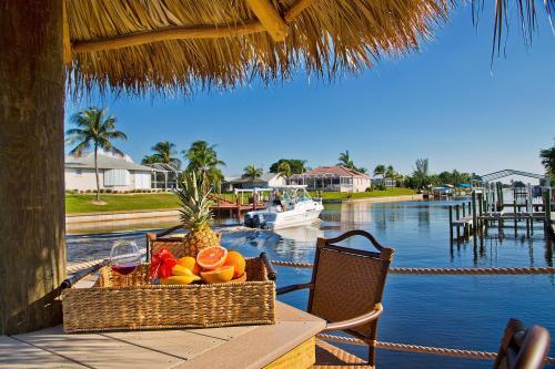 Cape Coral Waterfront Serenity