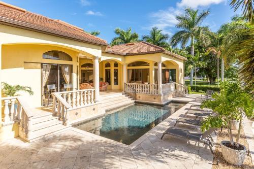 105 Sw 52nd Terrace Home