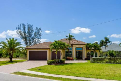 Cape Life