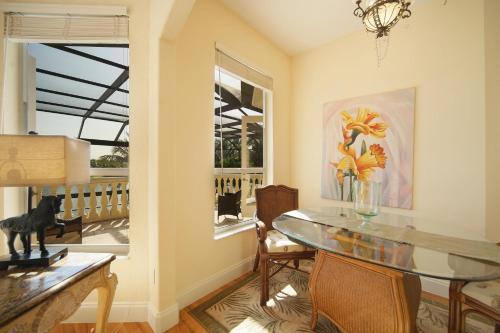 Villa Tropical Island