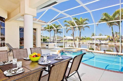 Cape Coral Sunset Paradise