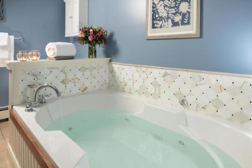 Bed & Breakfast The Captain Swift Inn