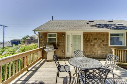 Hemlock Modern Beach House