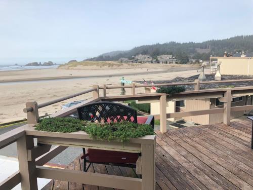 Hotel Webb's Scenic Surf