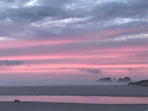 Hotel Webb's Scenic Surf