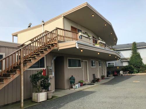 Hotel Webb's Scenic Surf