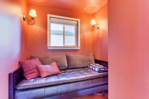Ecola Park Cottage
