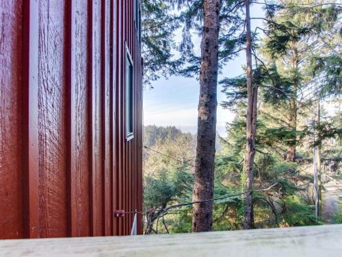 Cannon Beach Tree House