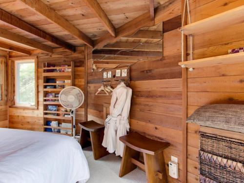 Cannon Beach Tree House