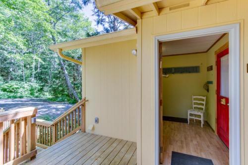 Cannon Beach Tree House