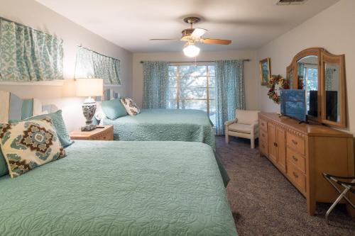 Texas Rose Lodge Home
