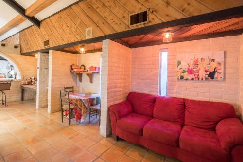 Hacienda Lake Lodge Home