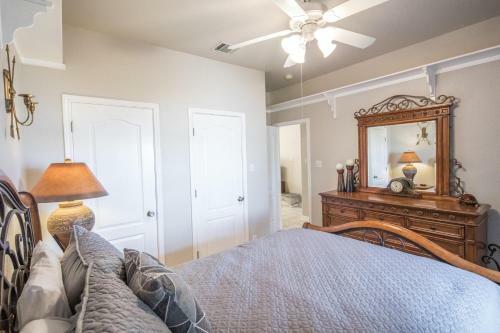 Overlook Pointe Lake House Home