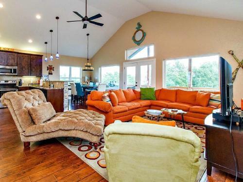 Cloudfire Retreat Home