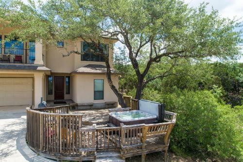 Villa At Canyon Lake