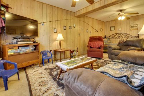 Opie's Lake Haus