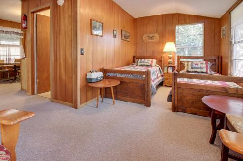 Opie's Lake Haus
