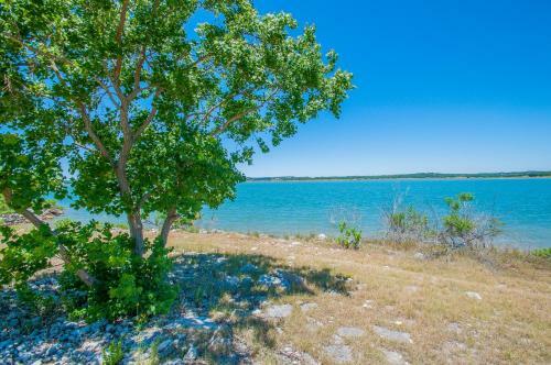 Blue Water Bungalow At Canyon Lake