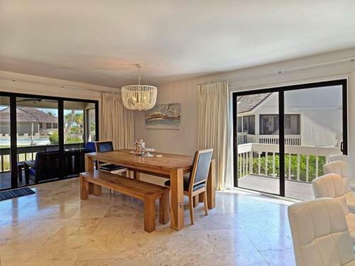 South Seas Beach House 29