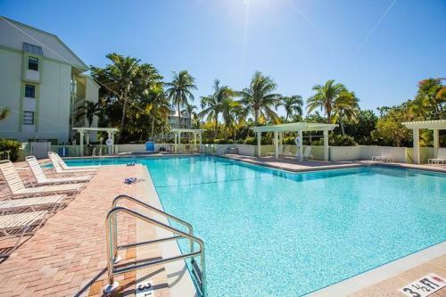 South Seas Bayside Villa 5102
