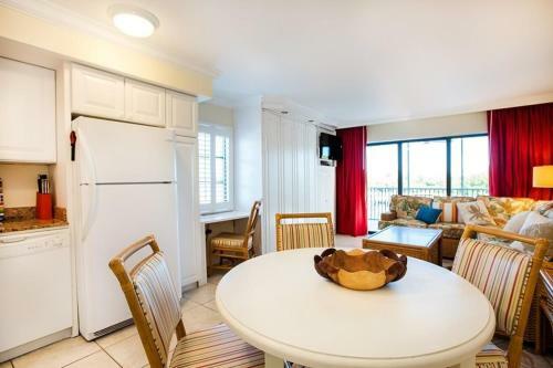South Seas Bayside Villa 5102