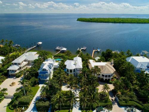 Captiva Estate