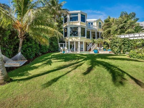Captiva Estate