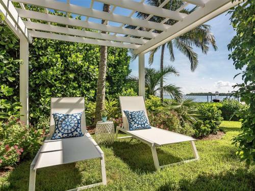 Captiva Estate