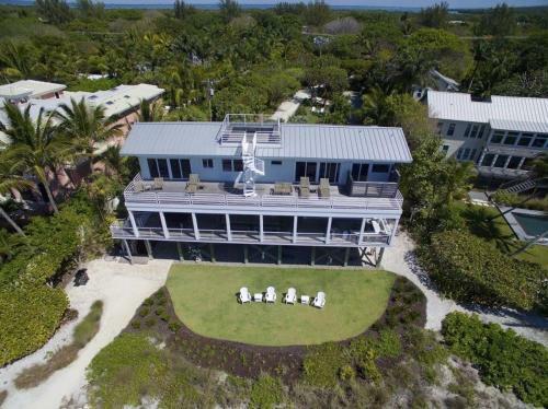 Captiva Rd Home 16500