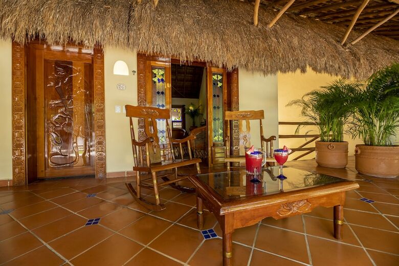 Hotel The Lodge At Uxmal