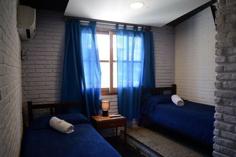 Hostal El Viajero Brava Beach Hostel Suites