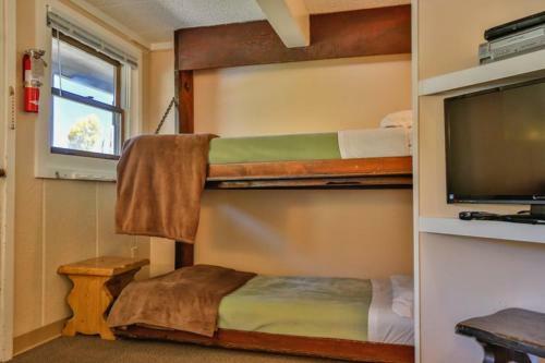 Brettelberg Slopeside Condos F7