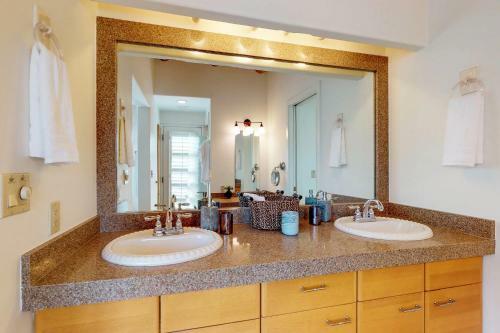 Boulders Villa