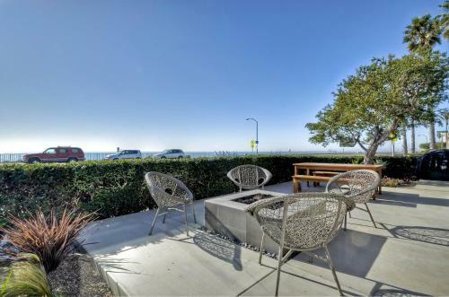 Villa Entire Residence In Carlsbad (4 Bedroom / 3 Bath)